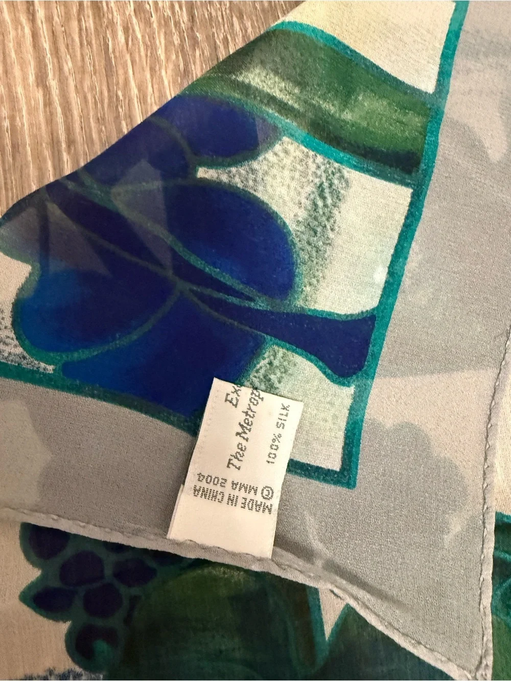 Metropolitan Museum of Art Louis C. Tiffany Silk 64x18